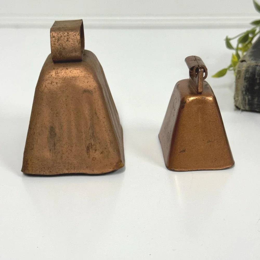 Vintage Metal Cow Bells Set – Rustic Farmhouse Decor, Rusty Charm